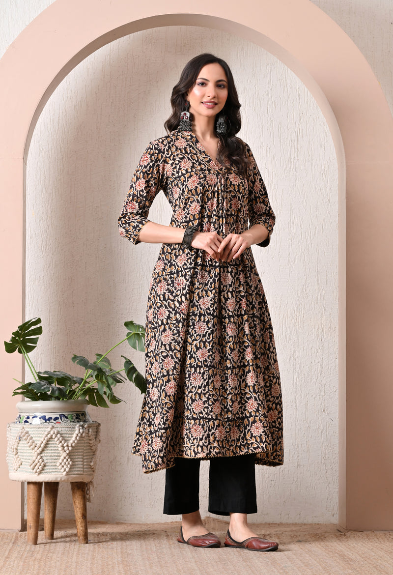 Floral Hand Block Kurta With Pant
