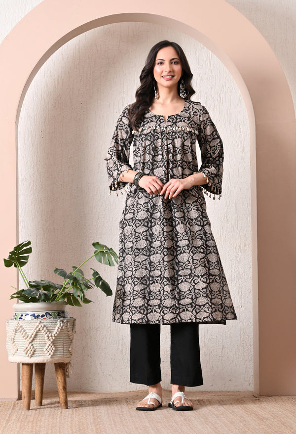 Noir Bloom A-Line Kurta With Pant
