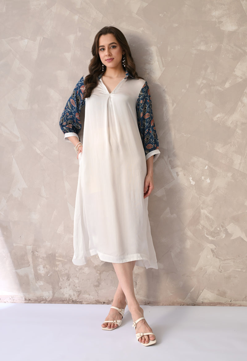 Graceful Contrast Sleeve A-Line Kurta