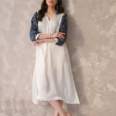 Graceful Contrast Sleeve A-Line Kurta