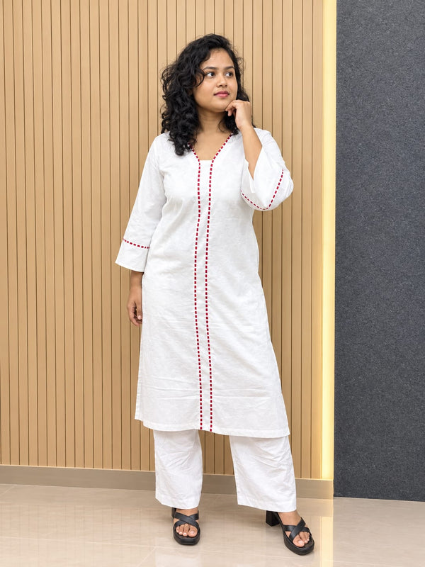 White Glass Cottan Suit With Papin